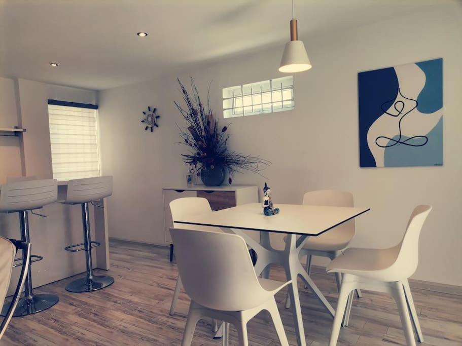 Lovely Two Bedrooms Apartment. Flic en Flac Экстерьер фото
